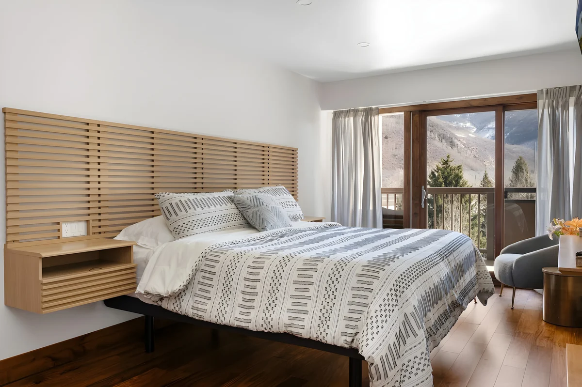 Bedroom 1 image 1