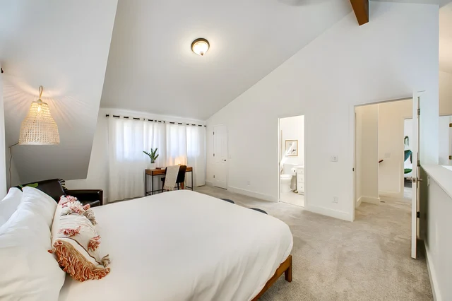 Bedroom 3 image 1
