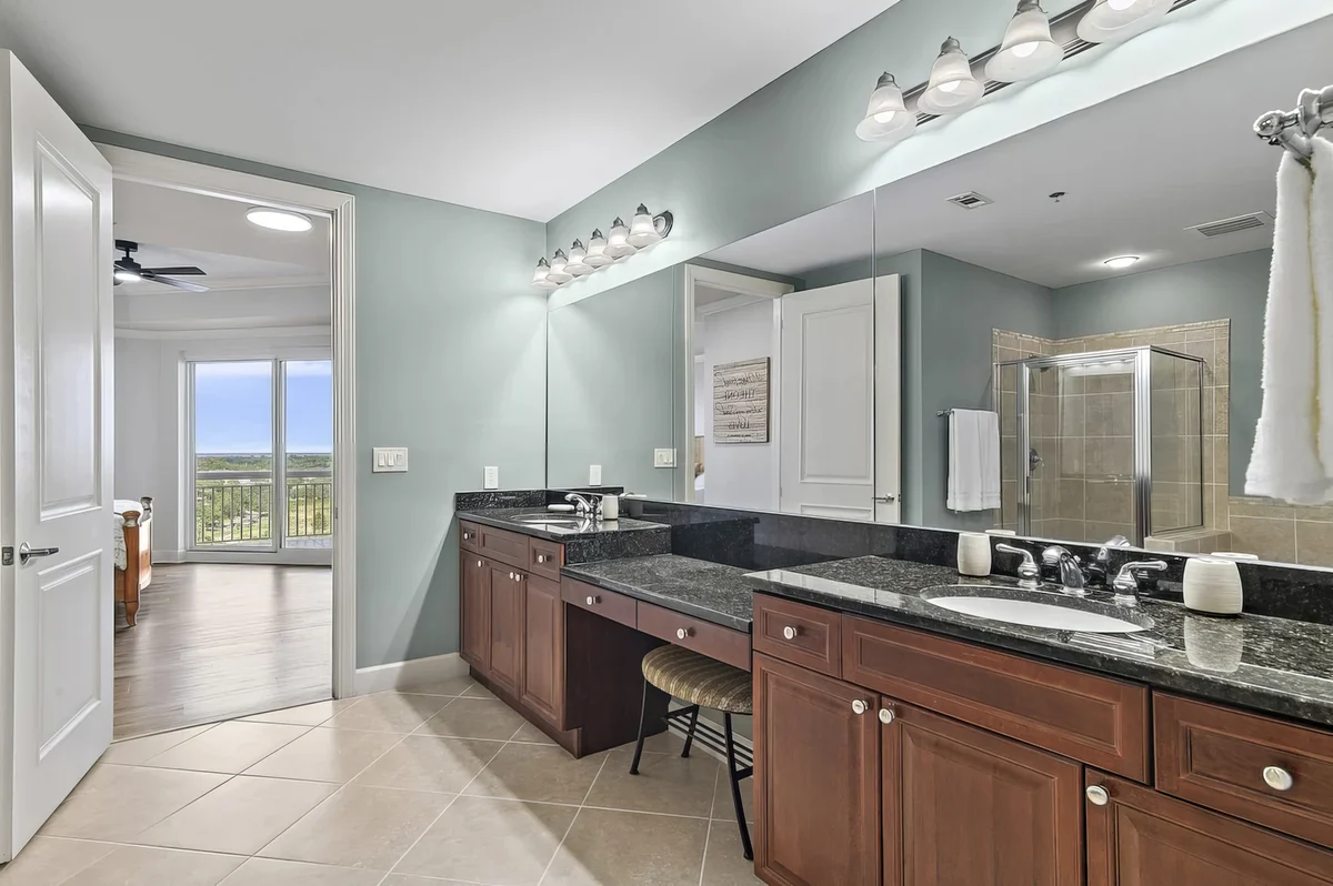 Wander Destin Harbor