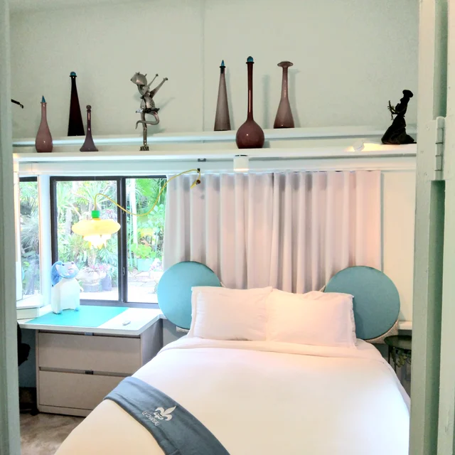 Bedroom 1 image 1
