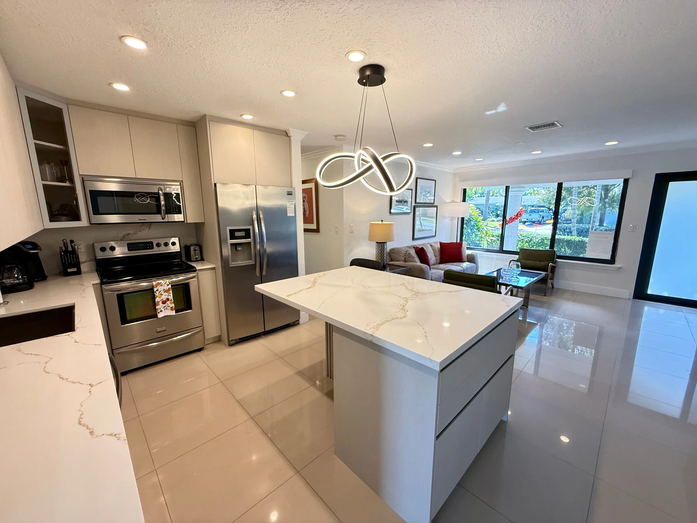 Wander Island City Retreat #22