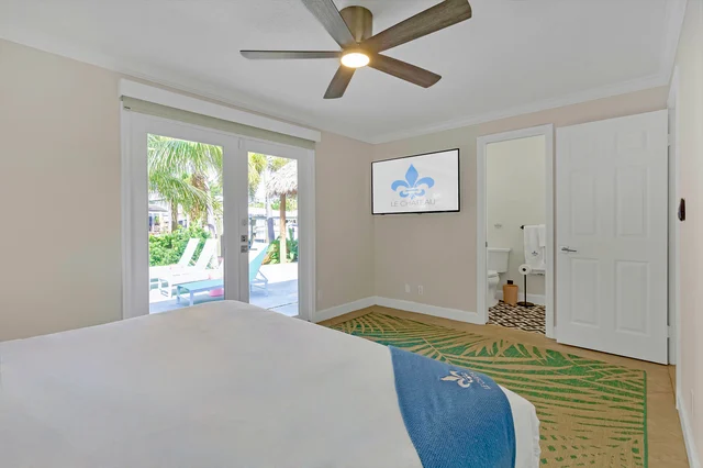 Bedroom 1 image 1