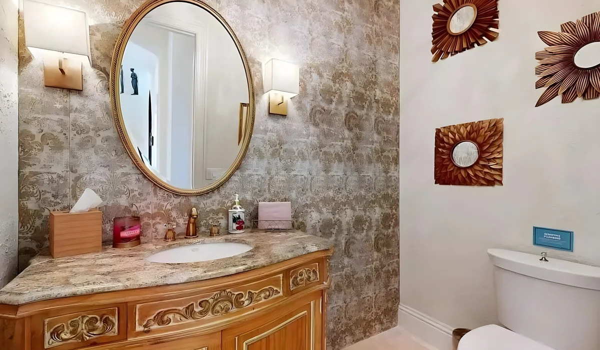 Wander Coral Ridge Canal