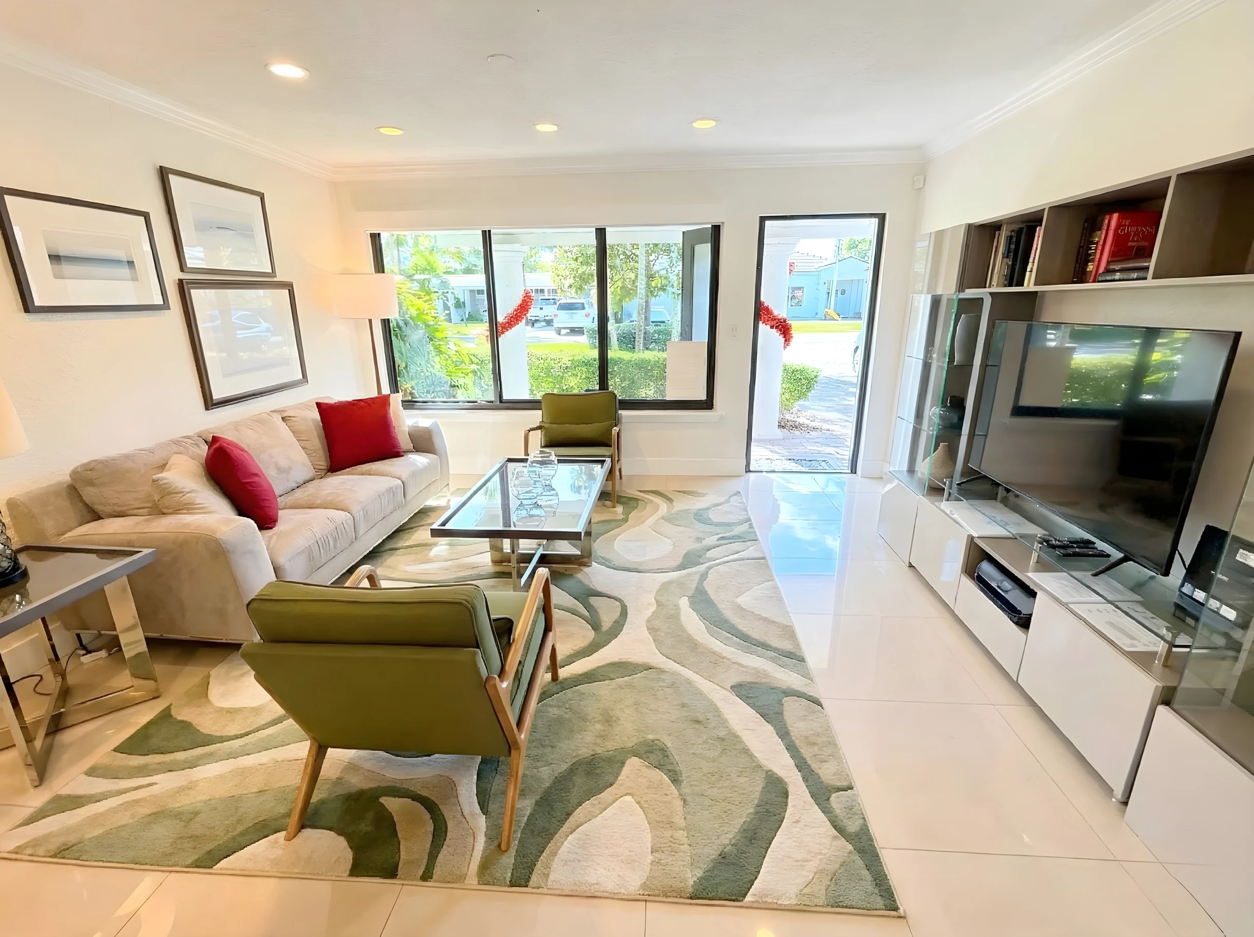 Wander Island City Retreat #21