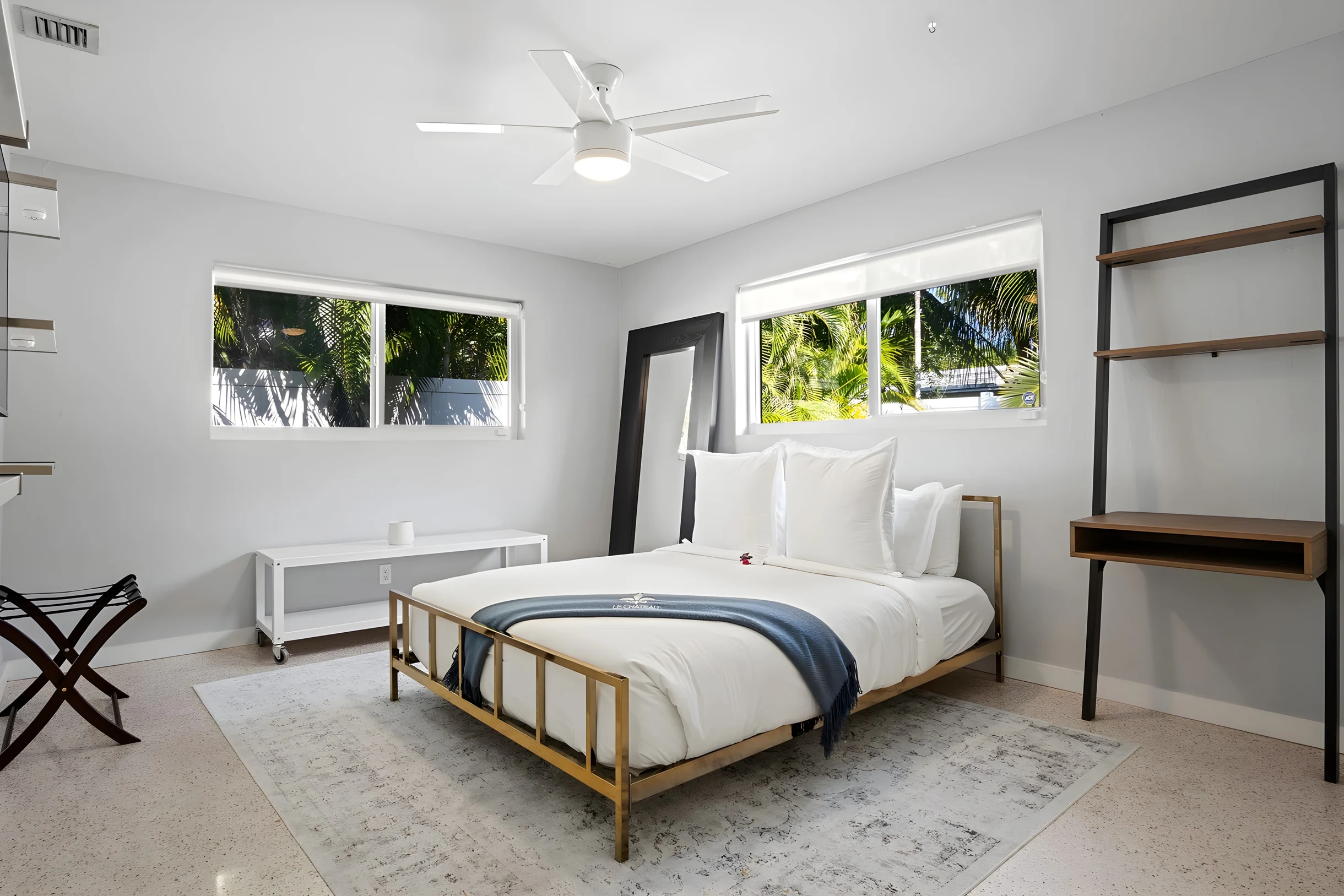 Wander Oakland Park Lagoon #20