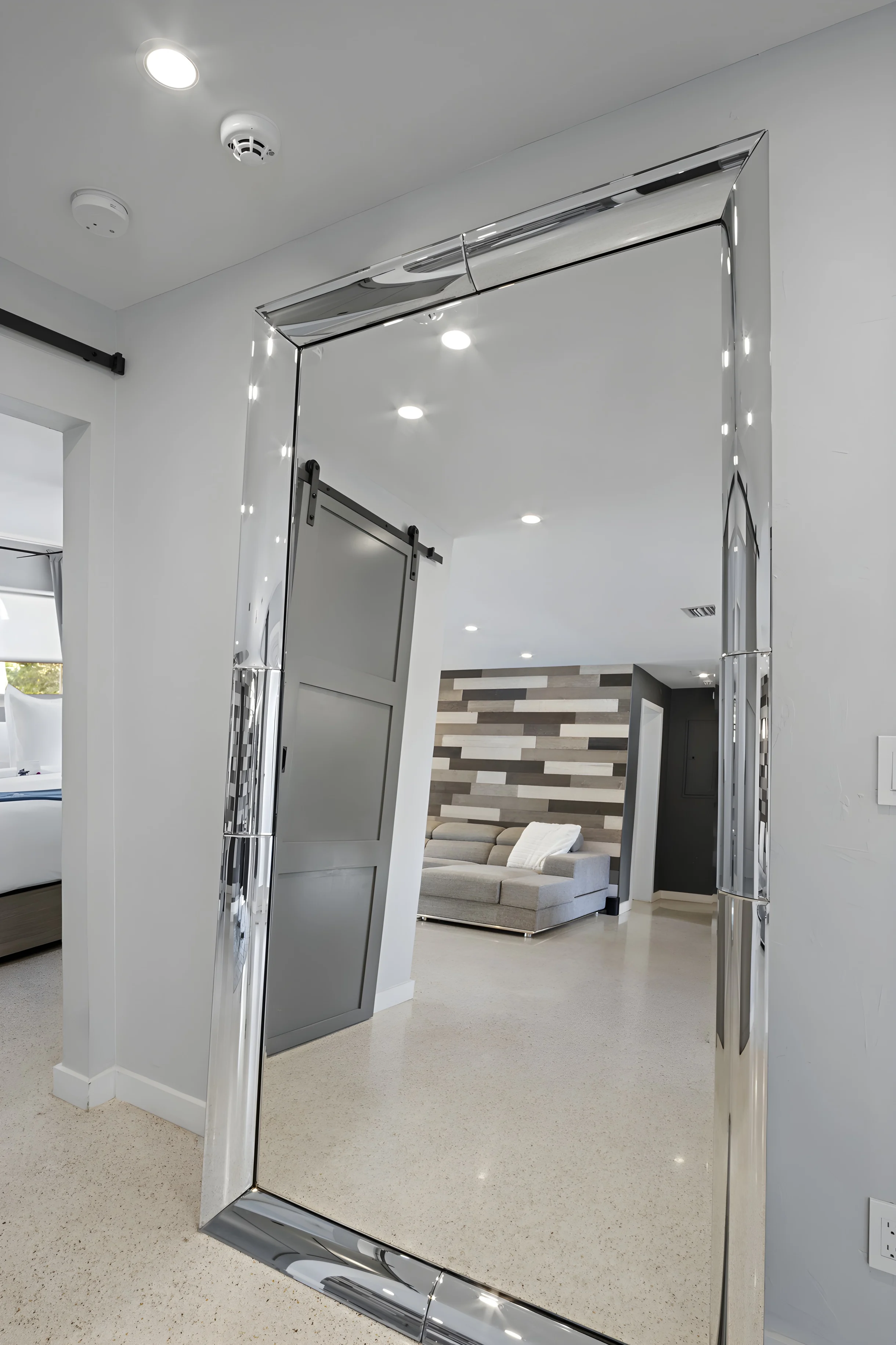 Wander Oakland Park Lagoon #16