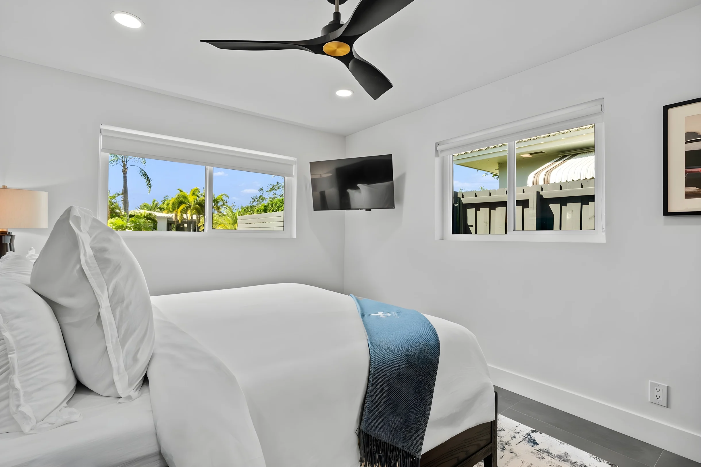 Wander Poinsettia Heights Shores #18