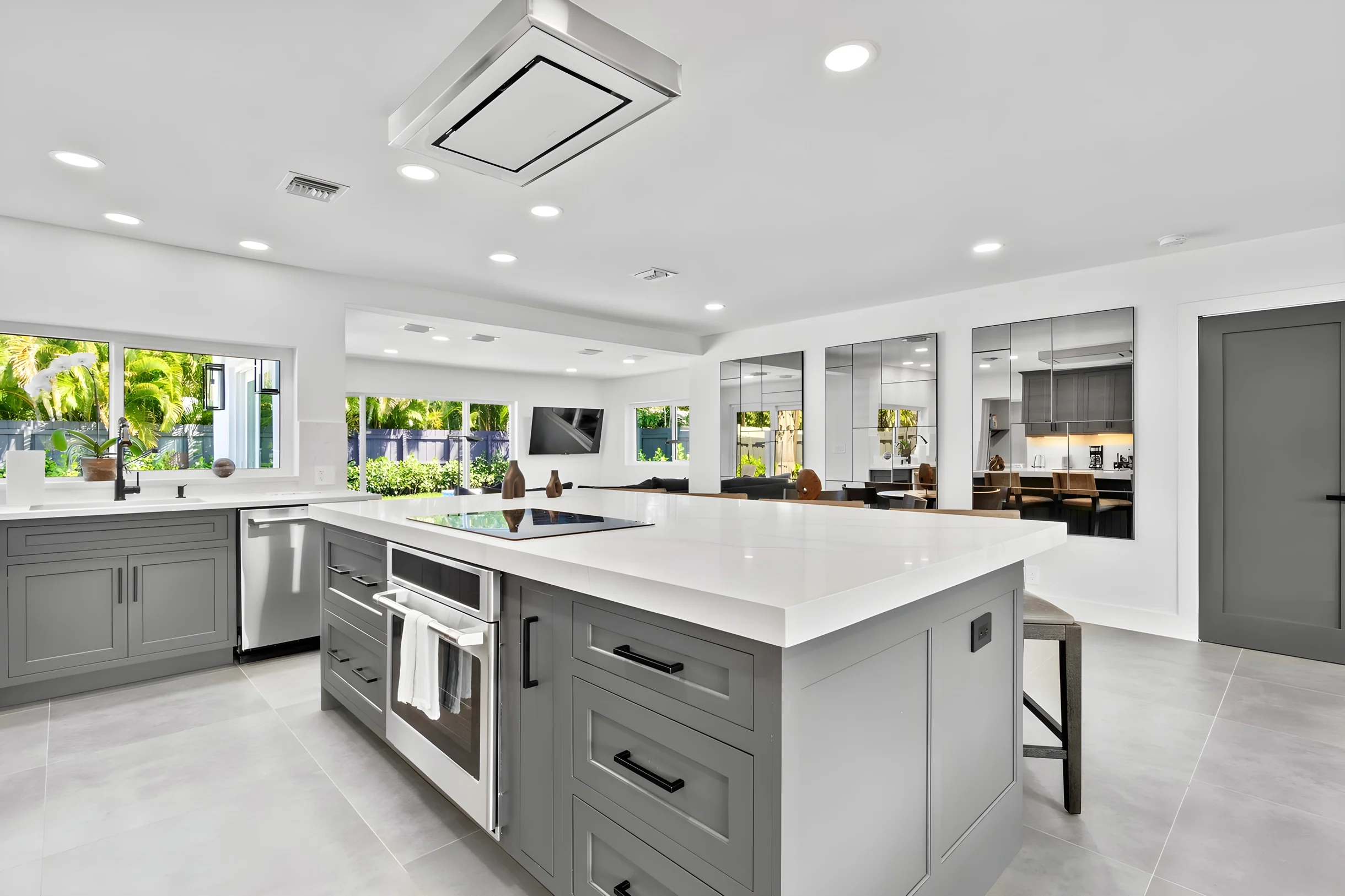 Wander Poinsettia Heights Shores #35