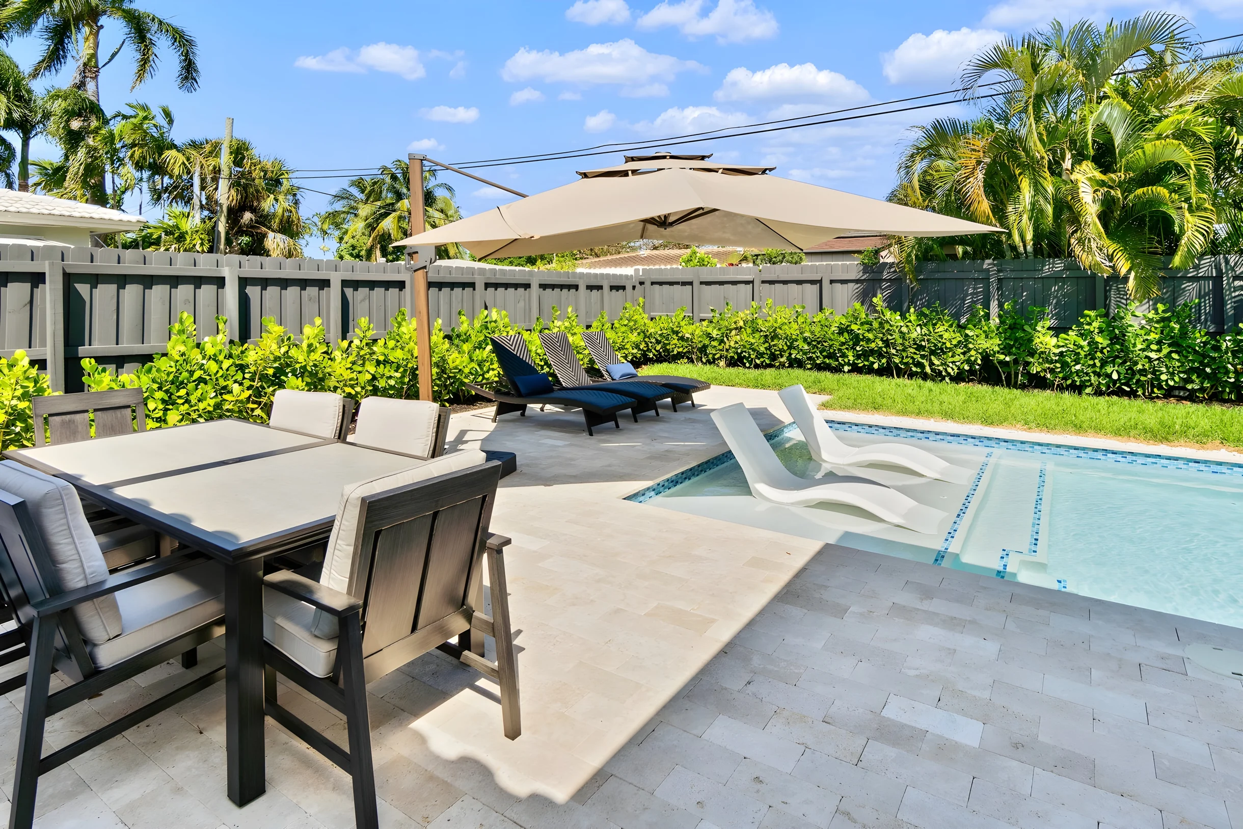 Wander Poinsettia Heights Shores #26