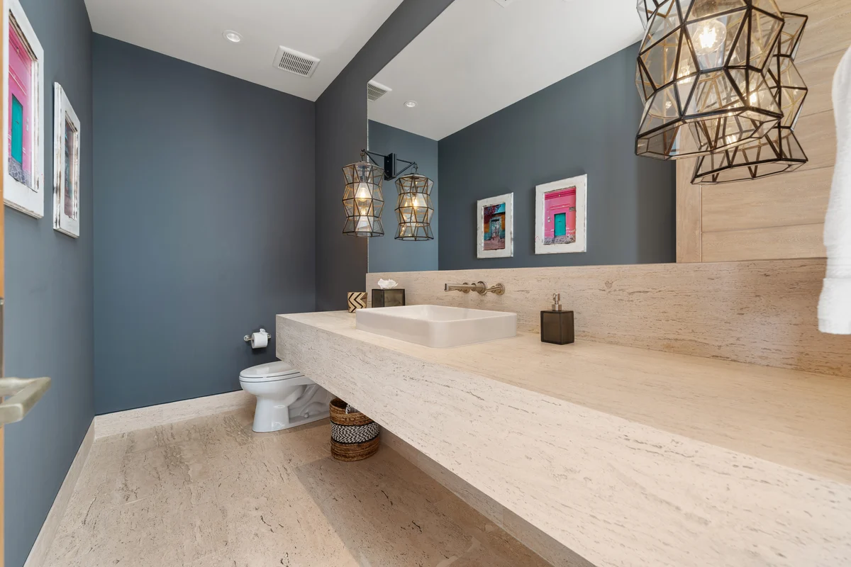 Wander Querencia Views