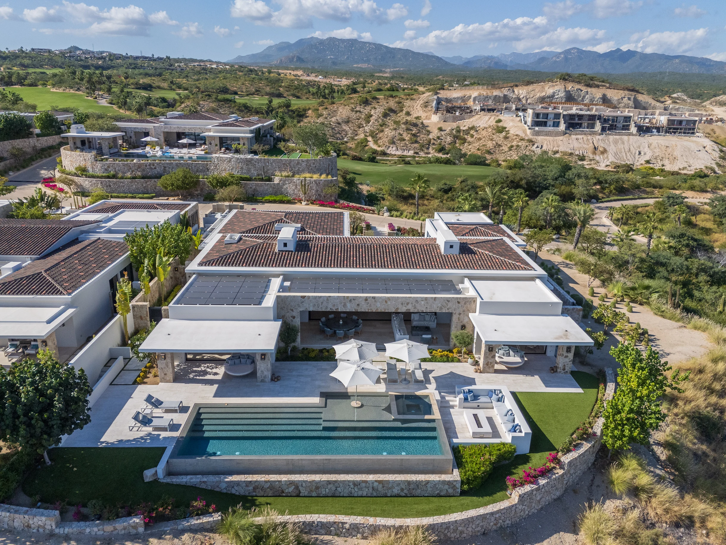 Wander Querencia Views #4