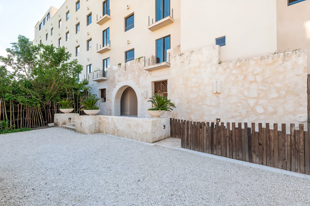 Wander Isla Mujeres Bay