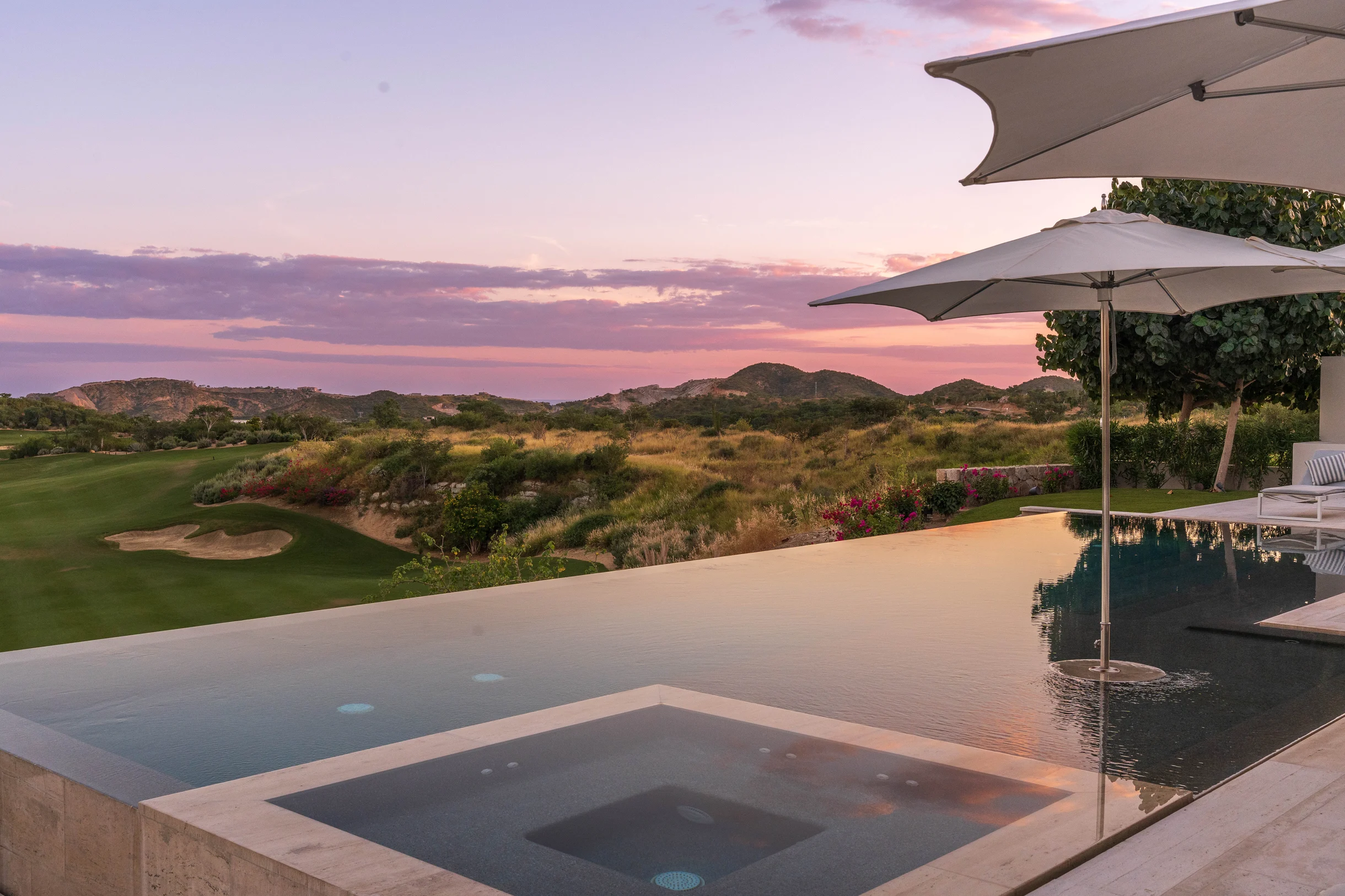 Wander Querencia Views #2