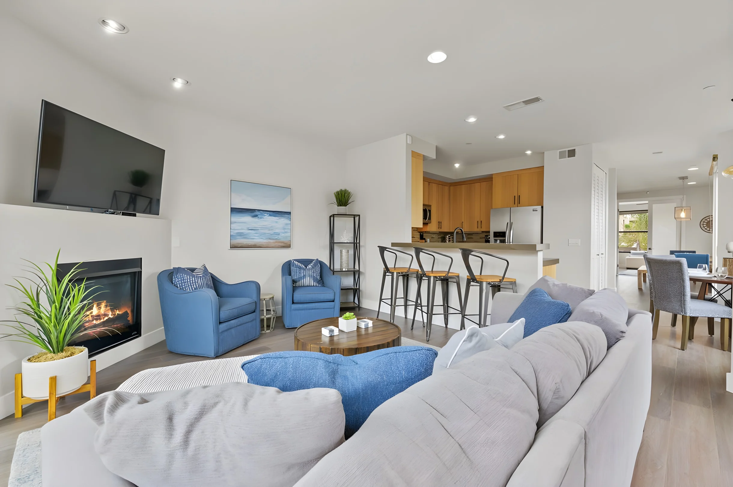 Wander Pacific Shores #10