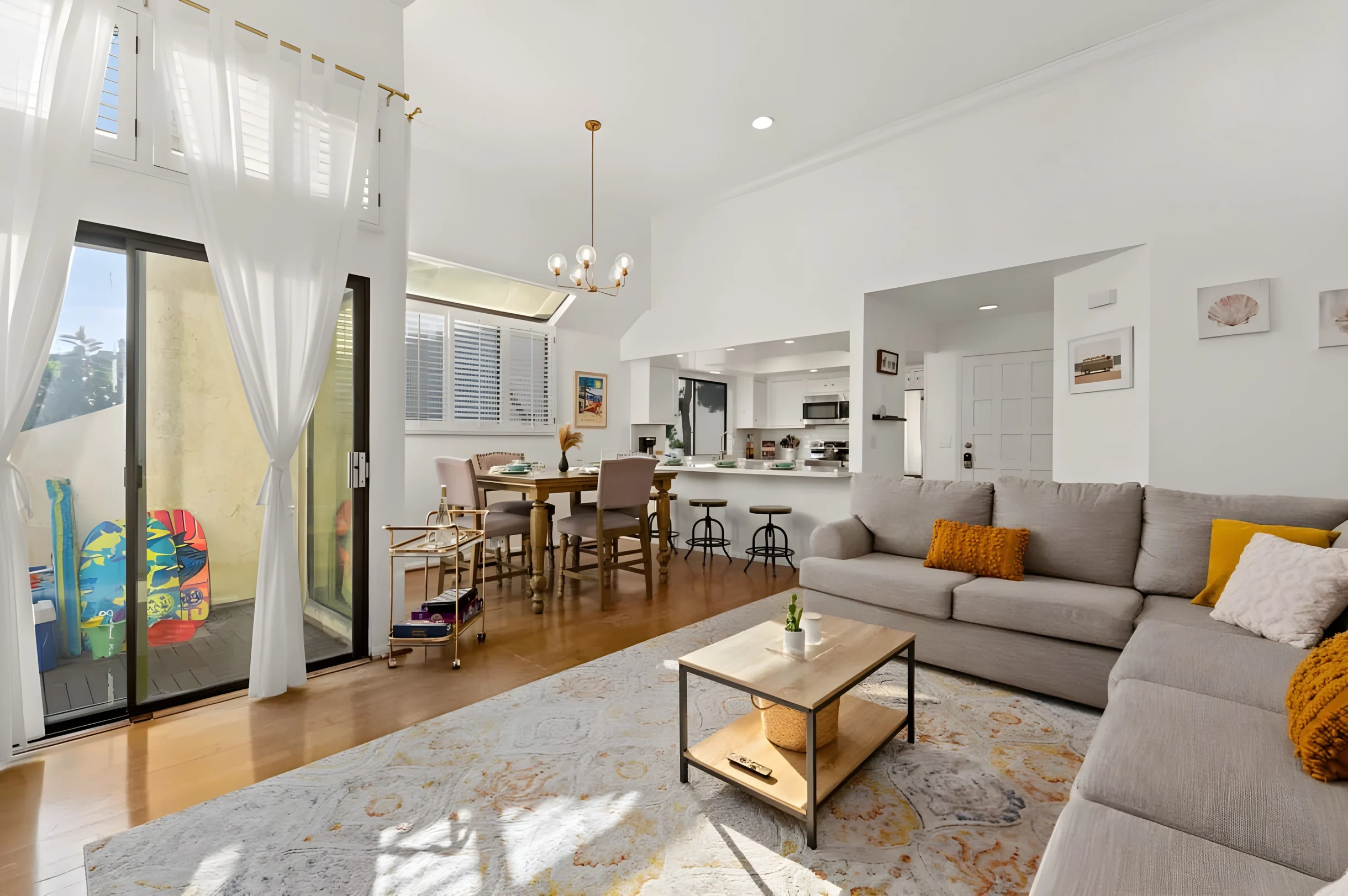 Wander Pacific Beach Escape #19