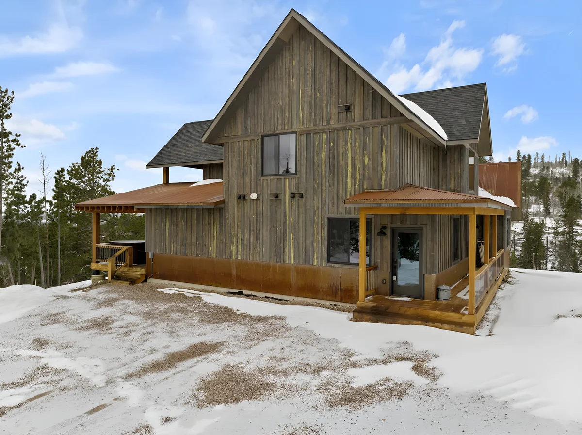 Home in Lead property photo 5