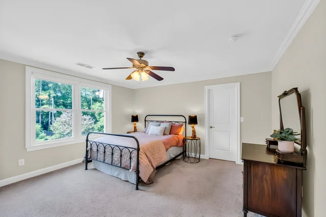 Bedroom 3 image 1