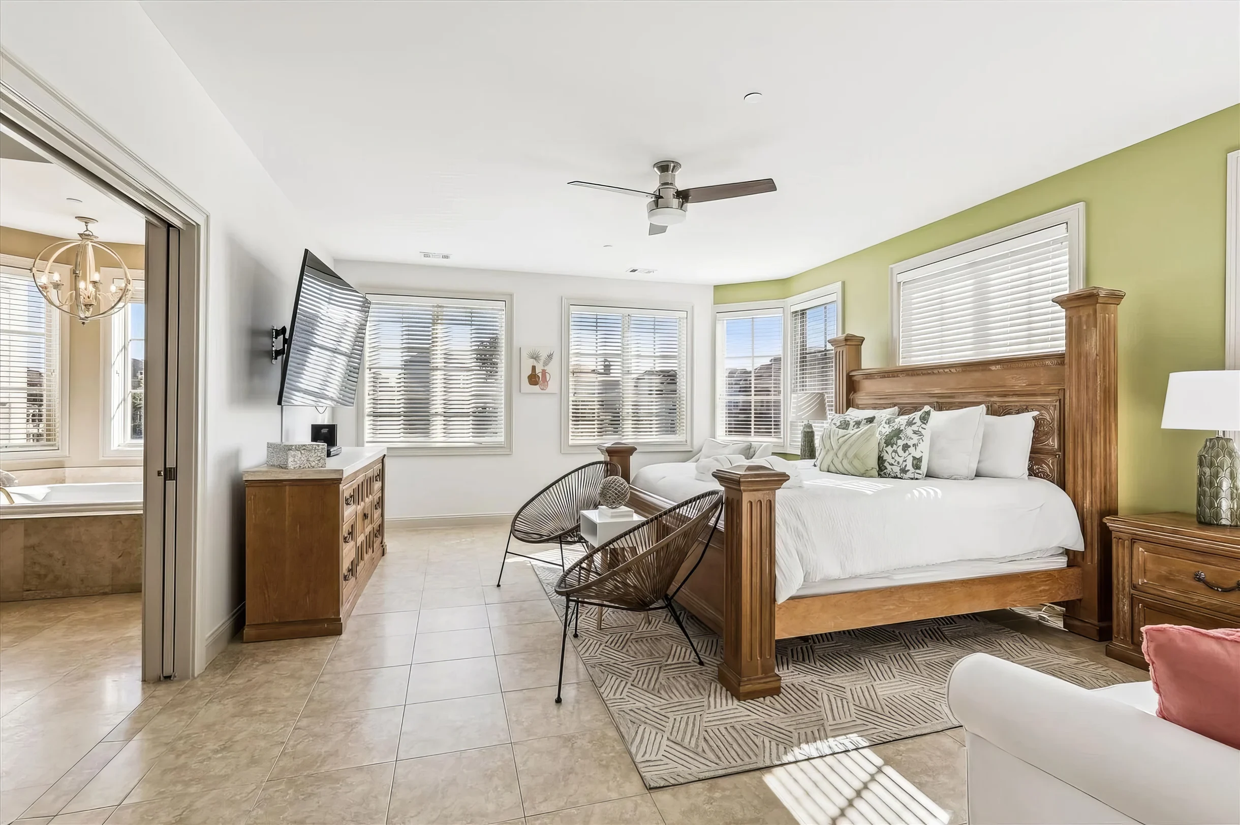 34 Bradley Circle #33