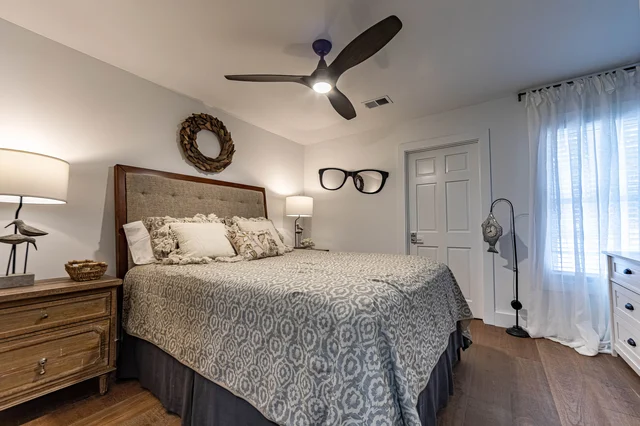 Bedroom 4 image 1