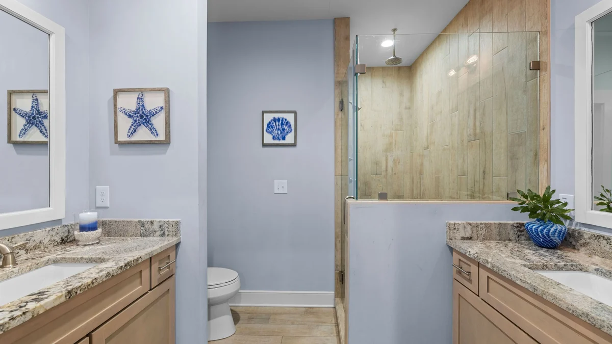 Wander Folly Beach Glow