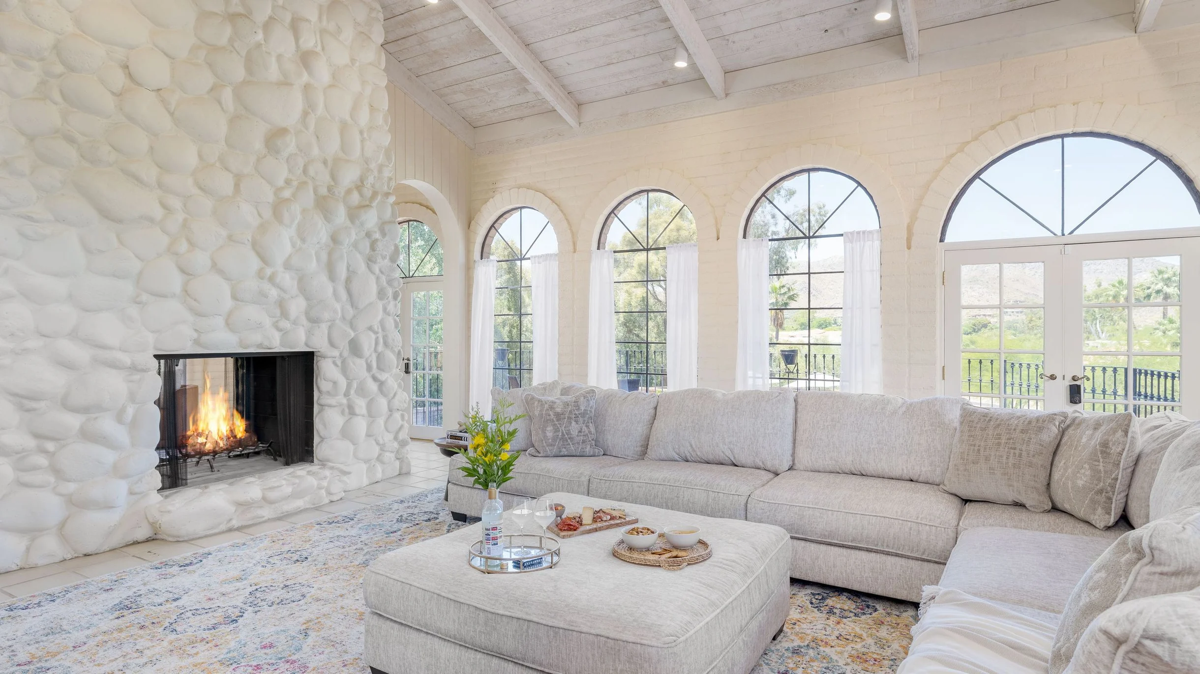 Wander Paradise Valley Summit #1