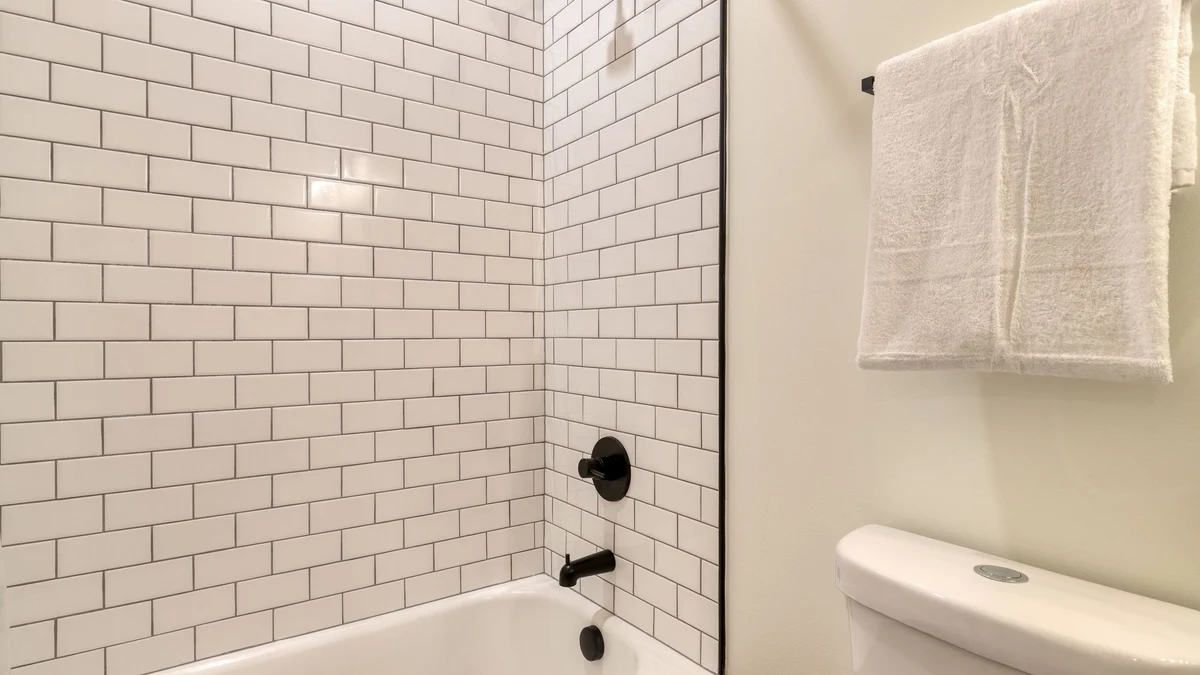 Wander Sevierville Glow