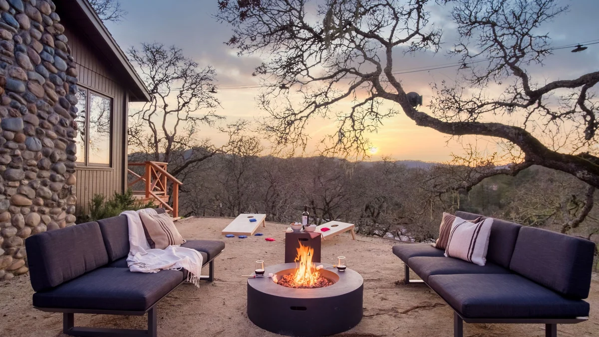 Wander Santa Rosa Oaks