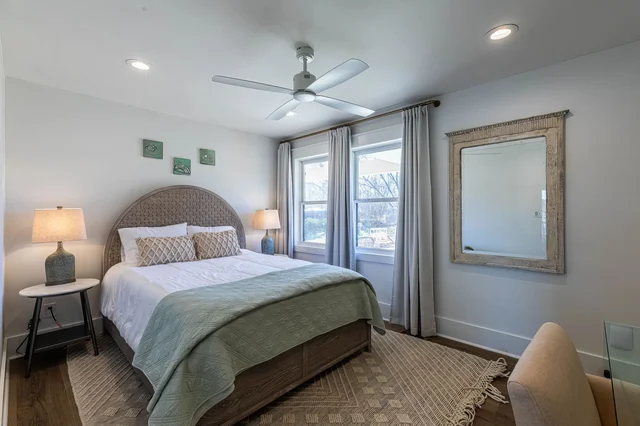 Bedroom 3 image 1