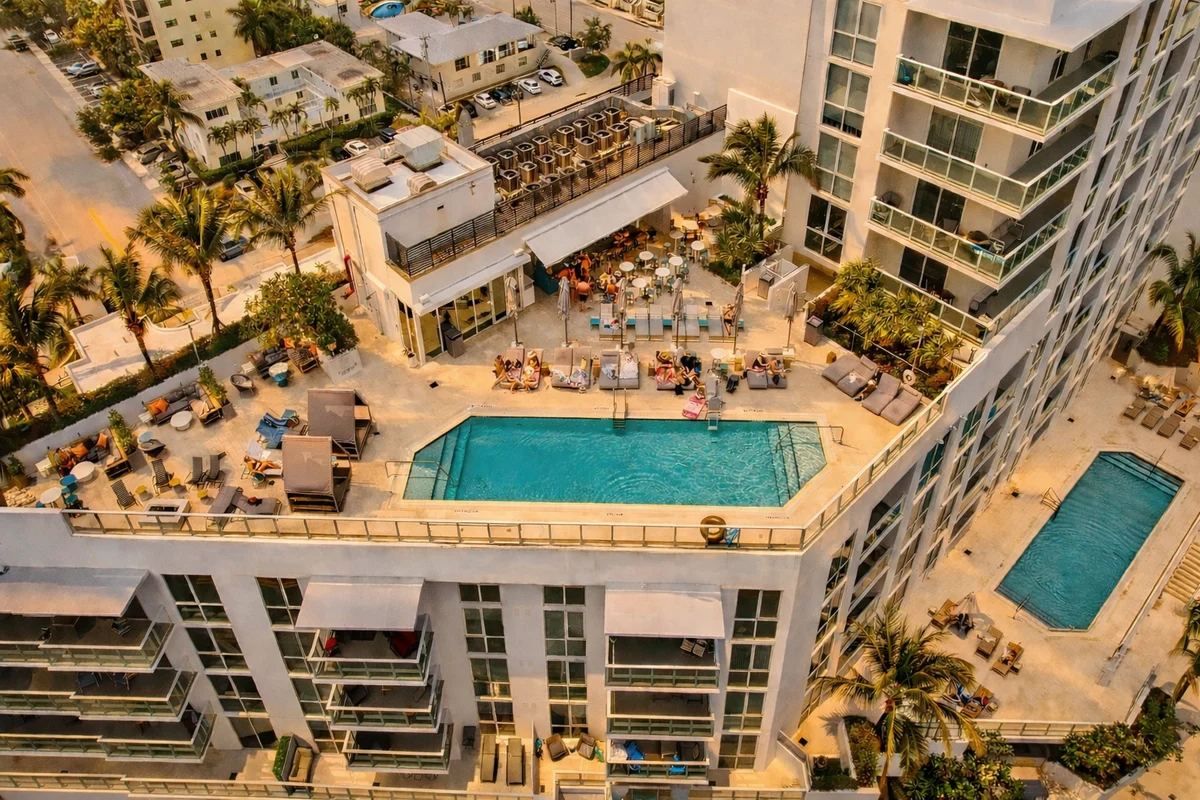 Wander Fort Lauderdale Dunes
