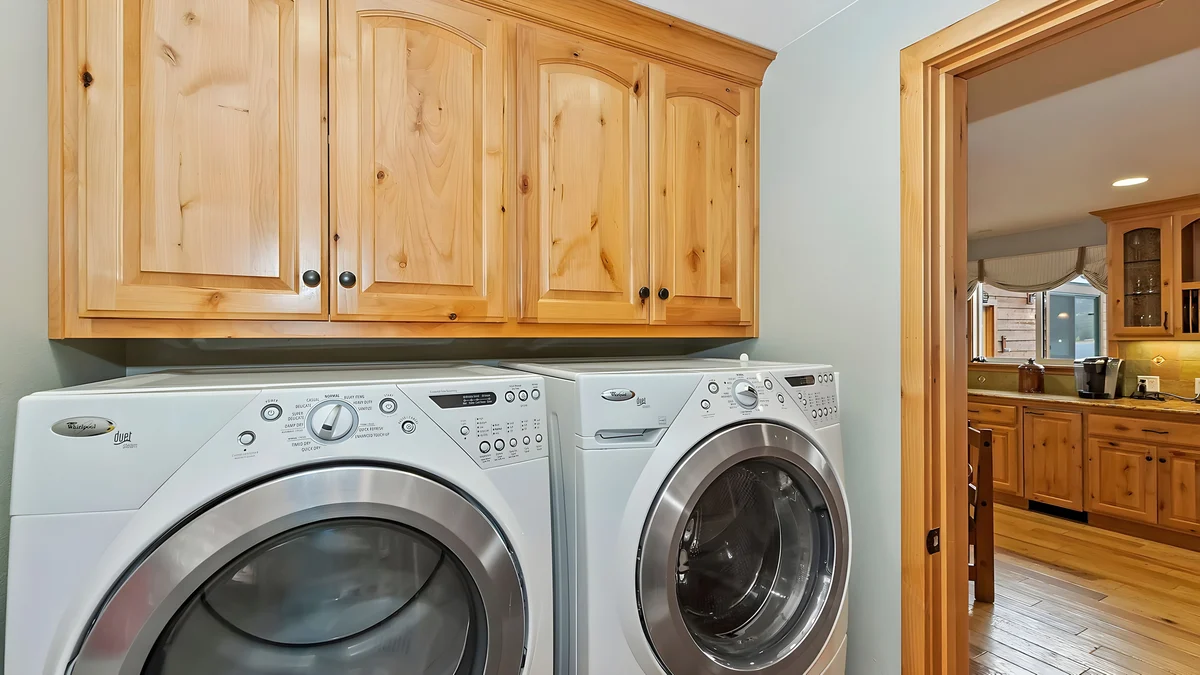 Wander Big Bear Lakefront