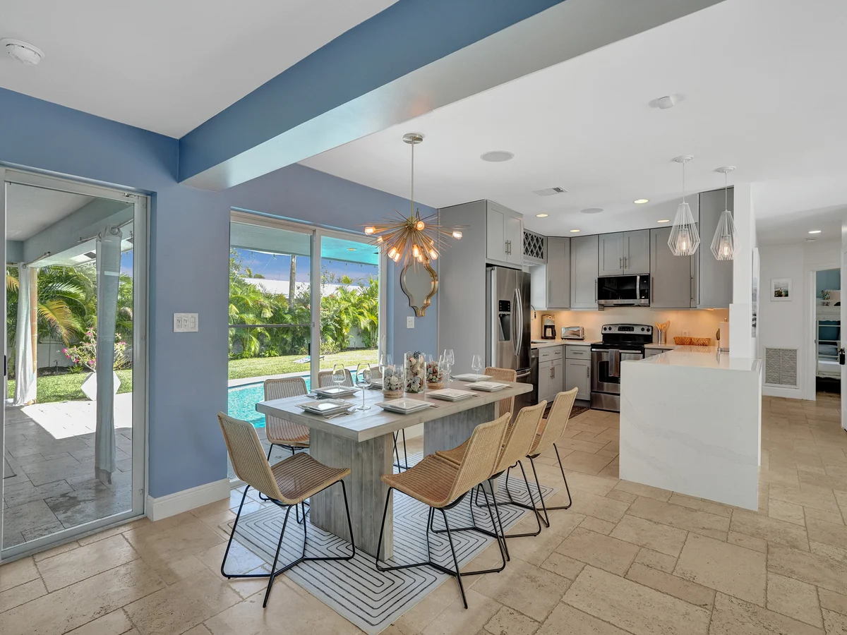 Home in Fort Lauderdale property photo 4