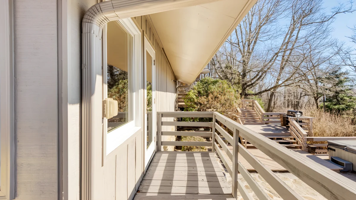 Wander Elk Mountain Retreat