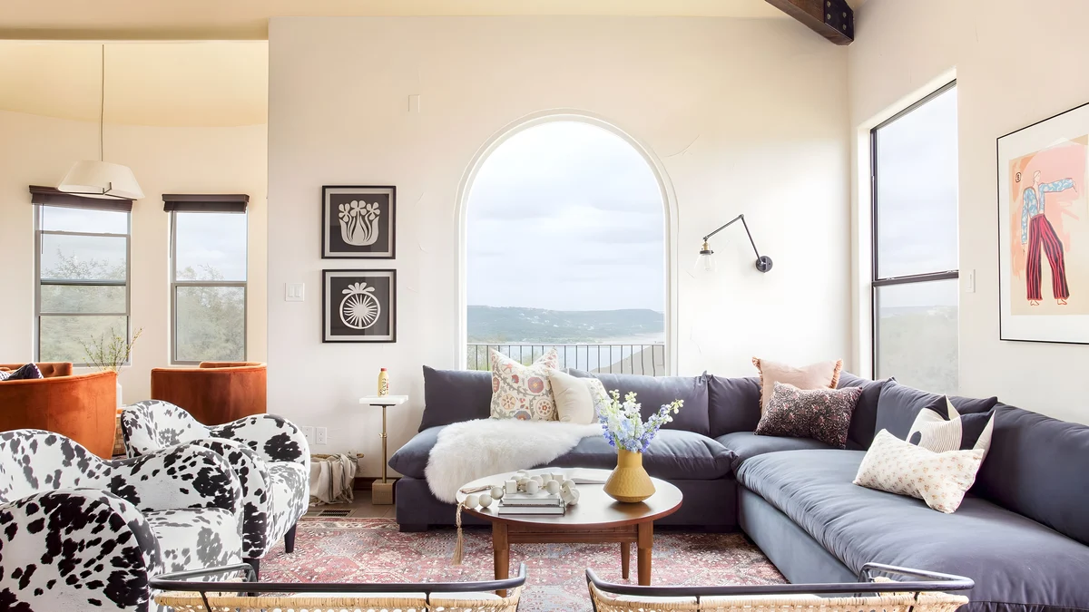 Wander Lake Travis Retreat