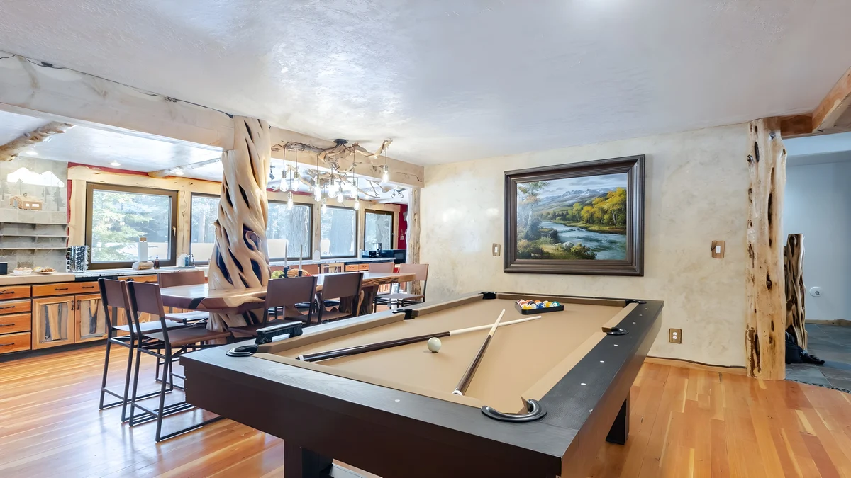 Wander Sunriver Woods