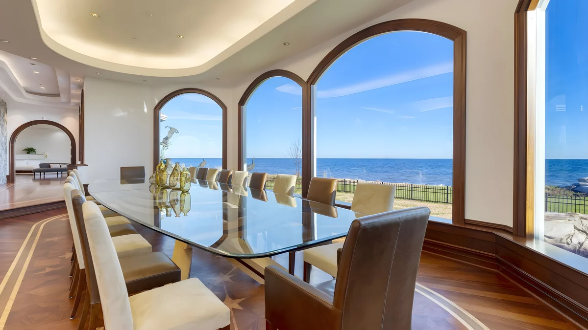 Wander Dameron Bayfront