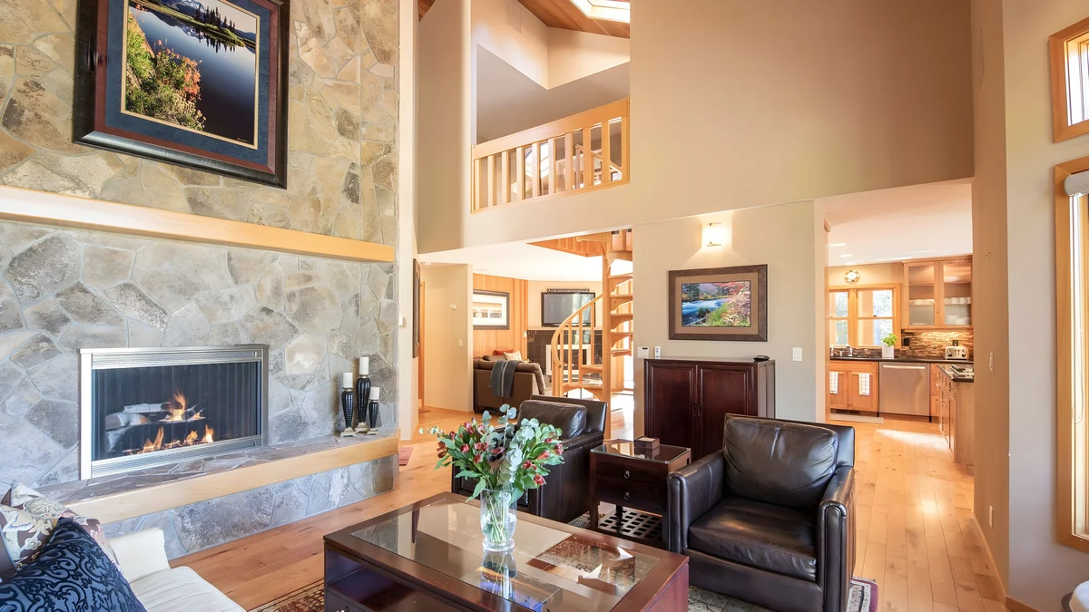 Wander Sunriver Fort Rock