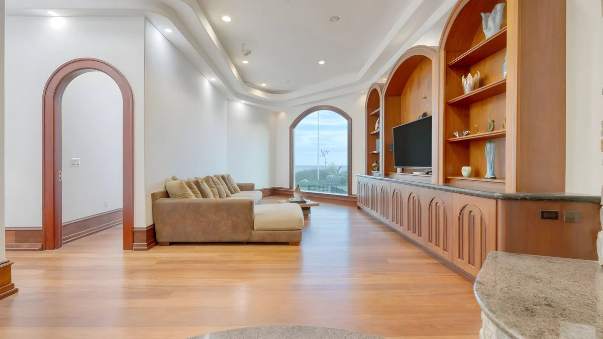 Wander Dameron Bayfront