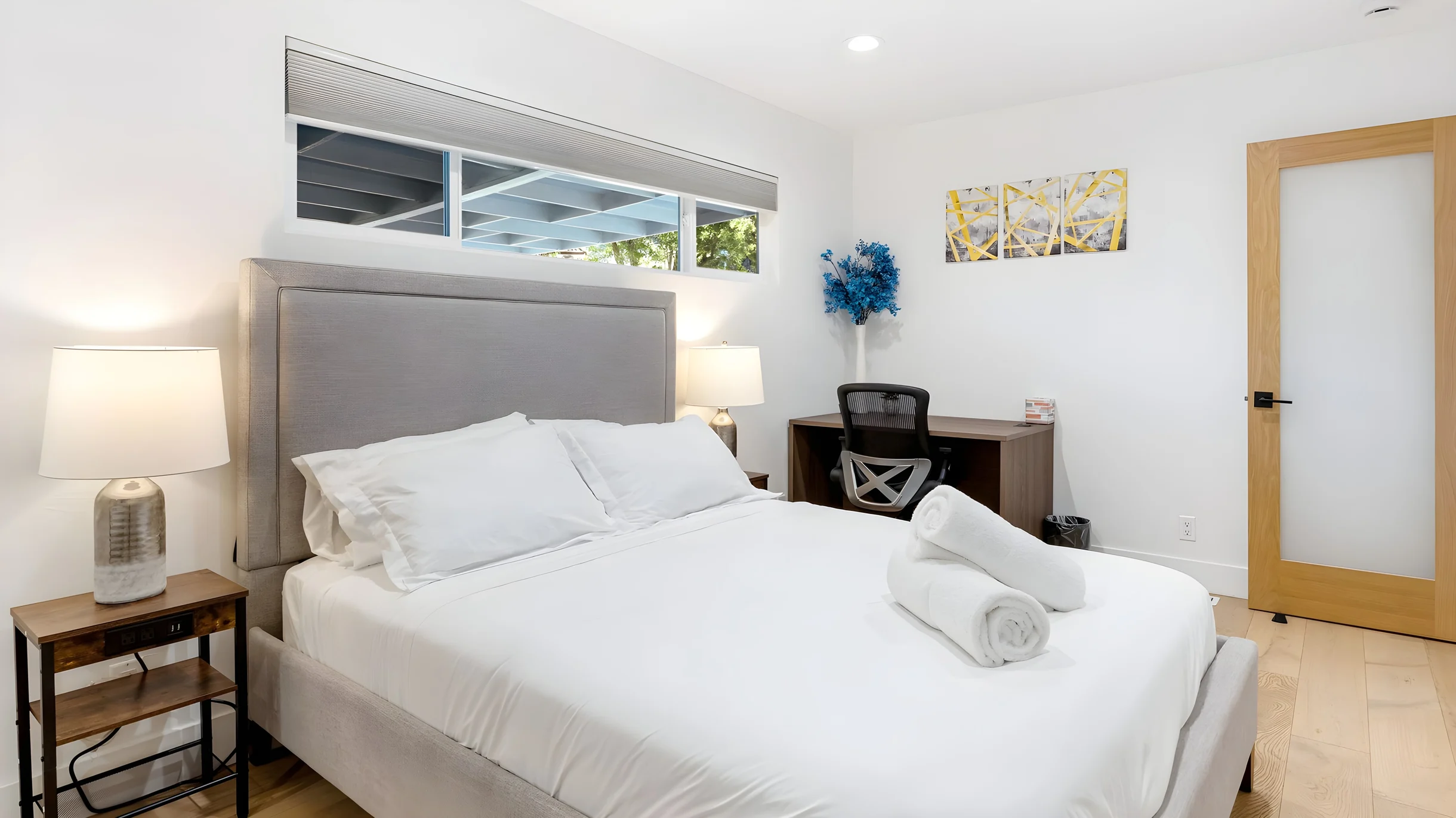 Wander Woodland Hills Foothills #26