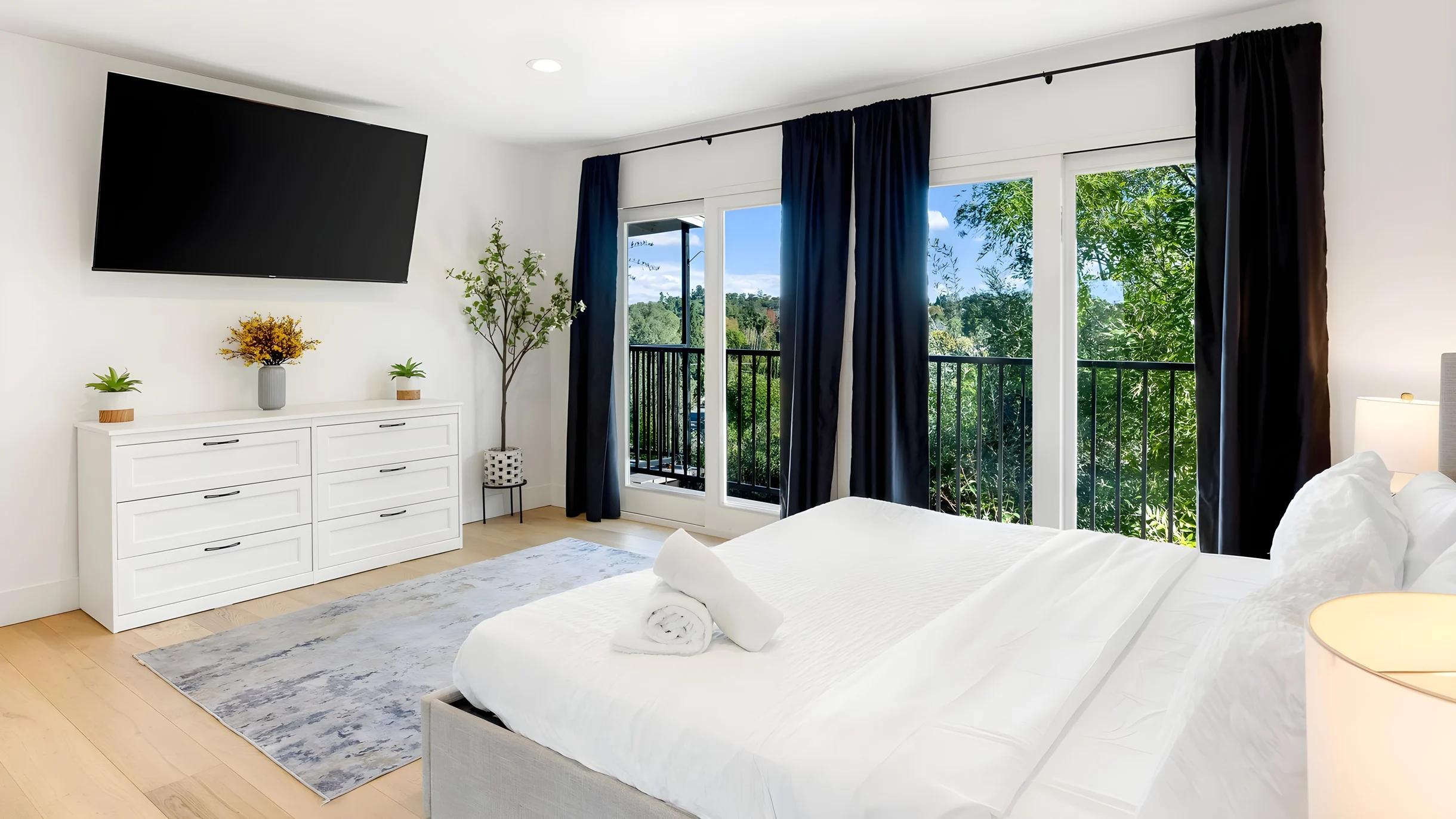 Wander Woodland Hills Foothills #32