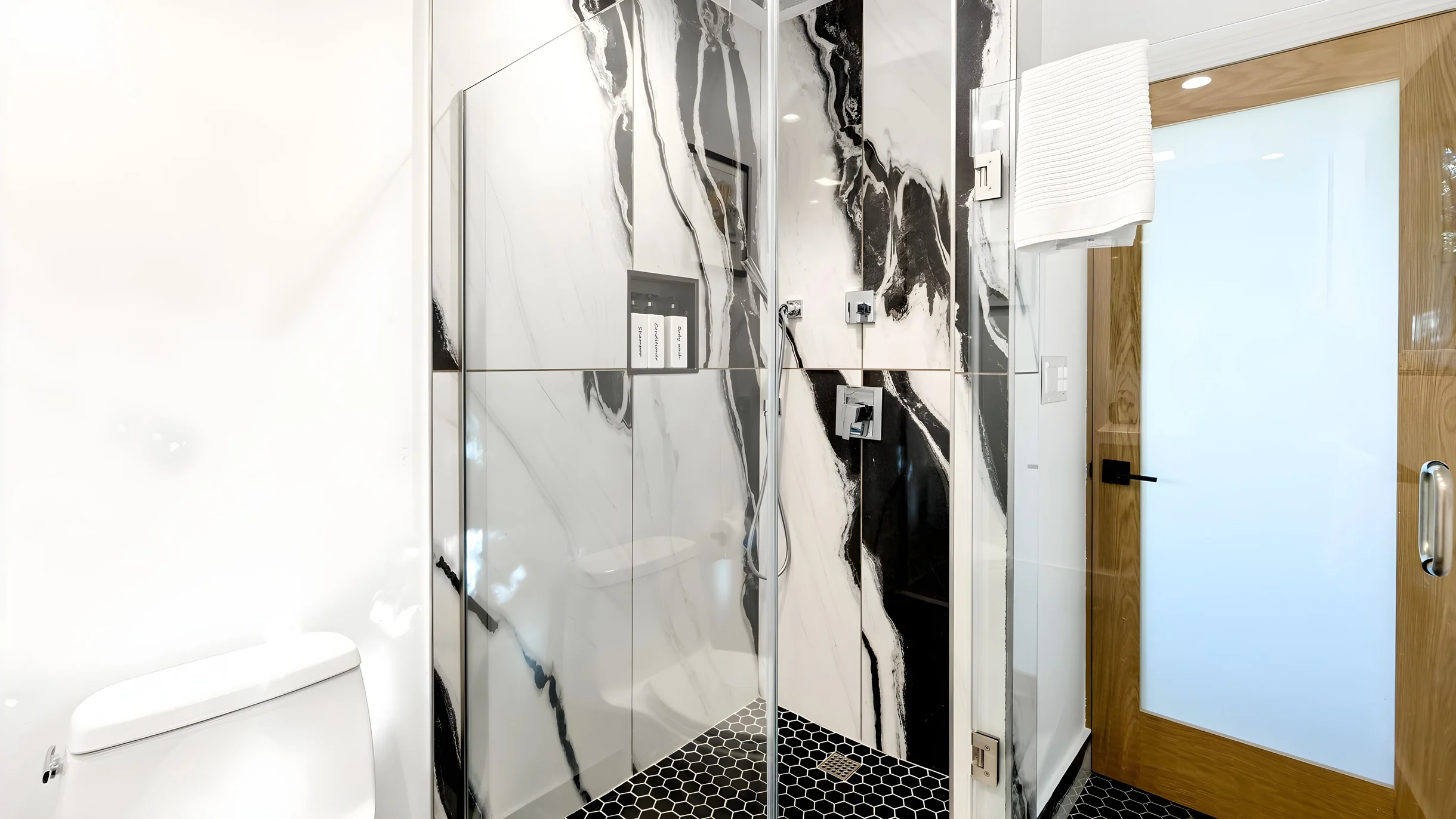 Wander Woodland Hills Foothills #30