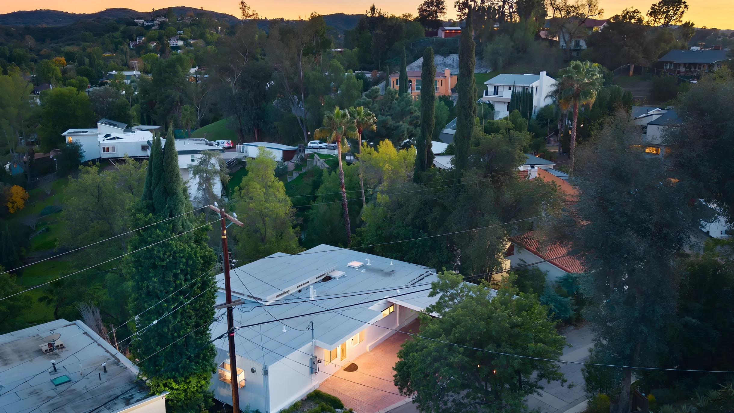 Wander Woodland Hills Foothills #33