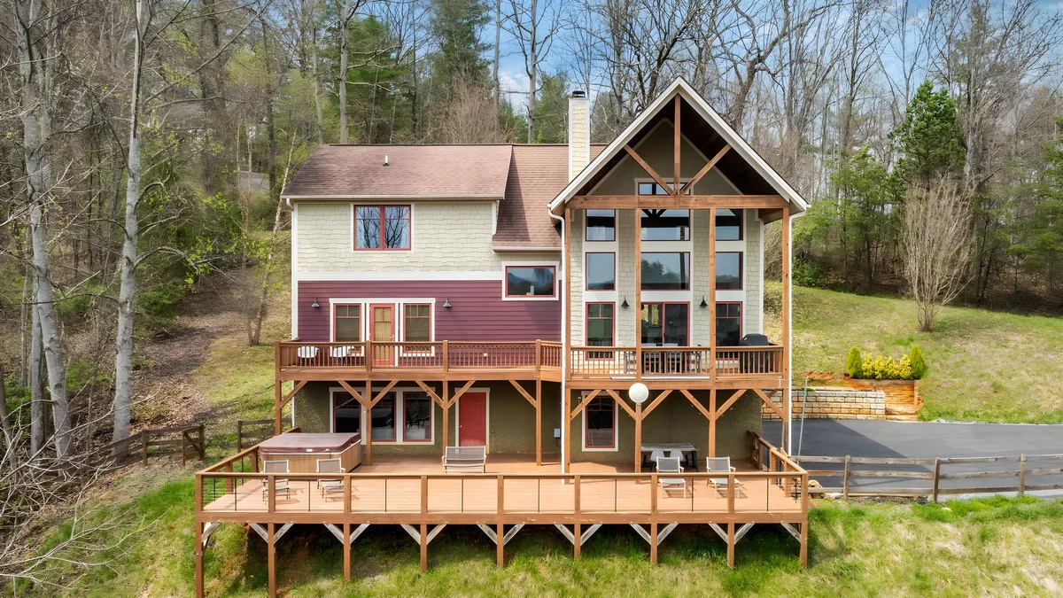 Wander Asheville Mountains