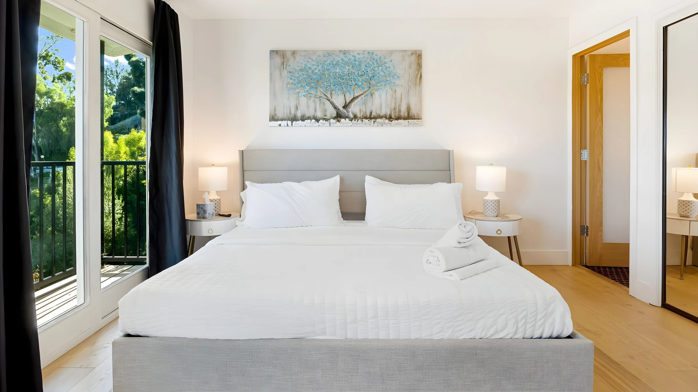 Wander Woodland Hills Foothills #23