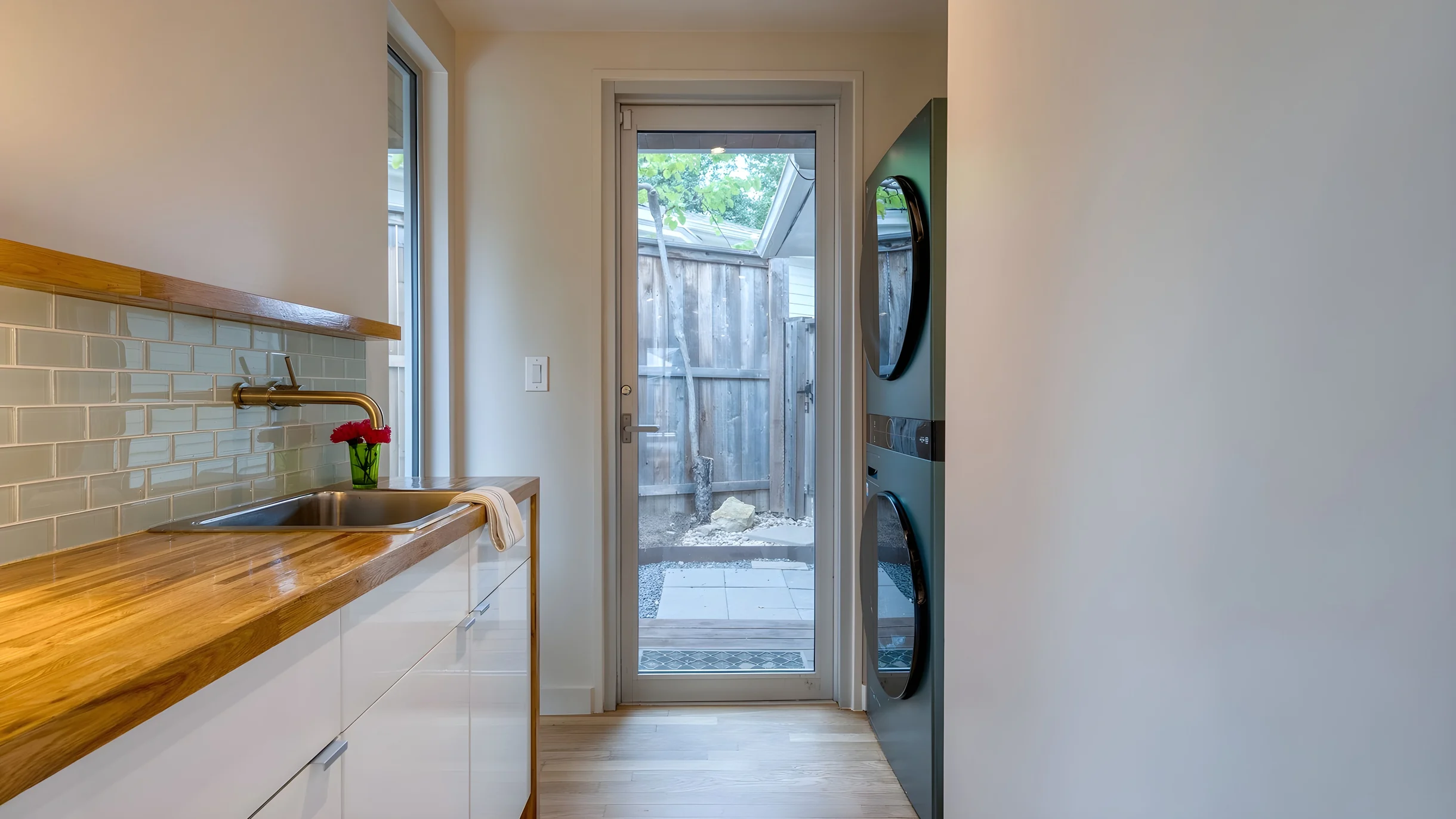 Wander Austin Leaf #13