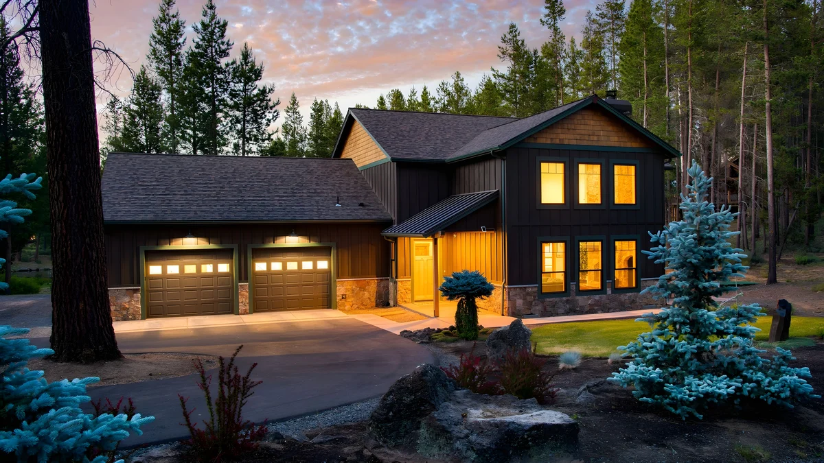 Wander Bend River Retreat