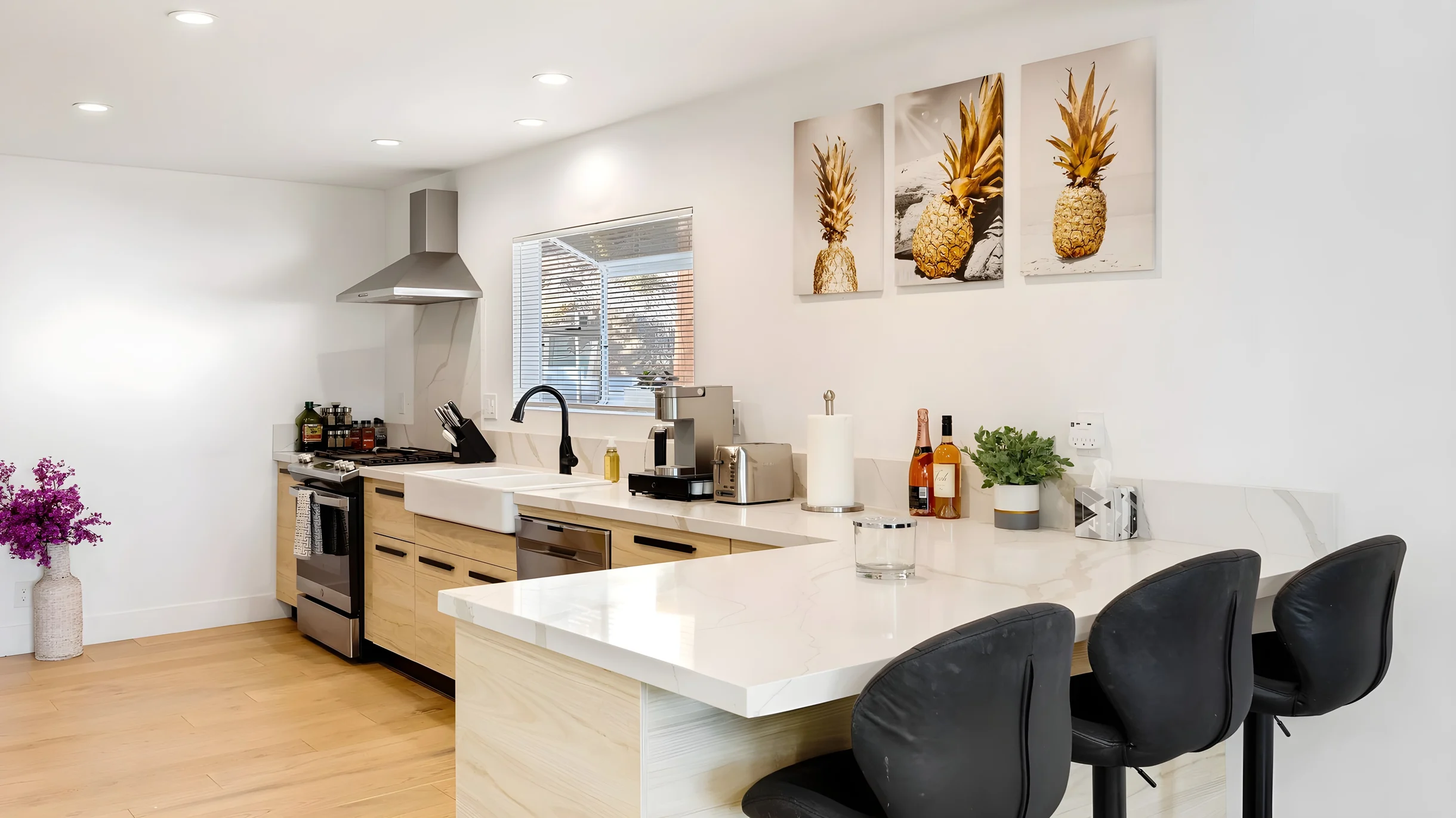 Wander Woodland Hills Foothills #31