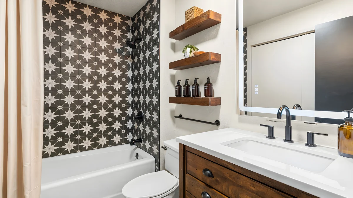 Wander Snowmass Slopes