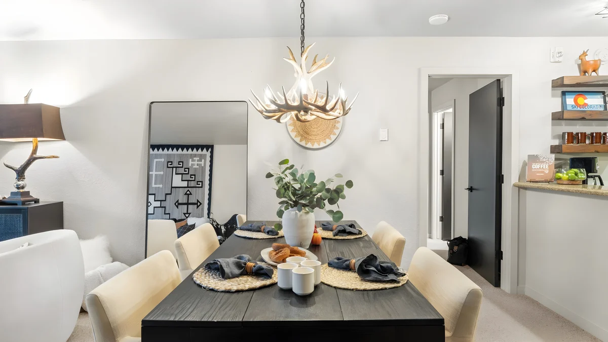 Wander Snowmass Slopes