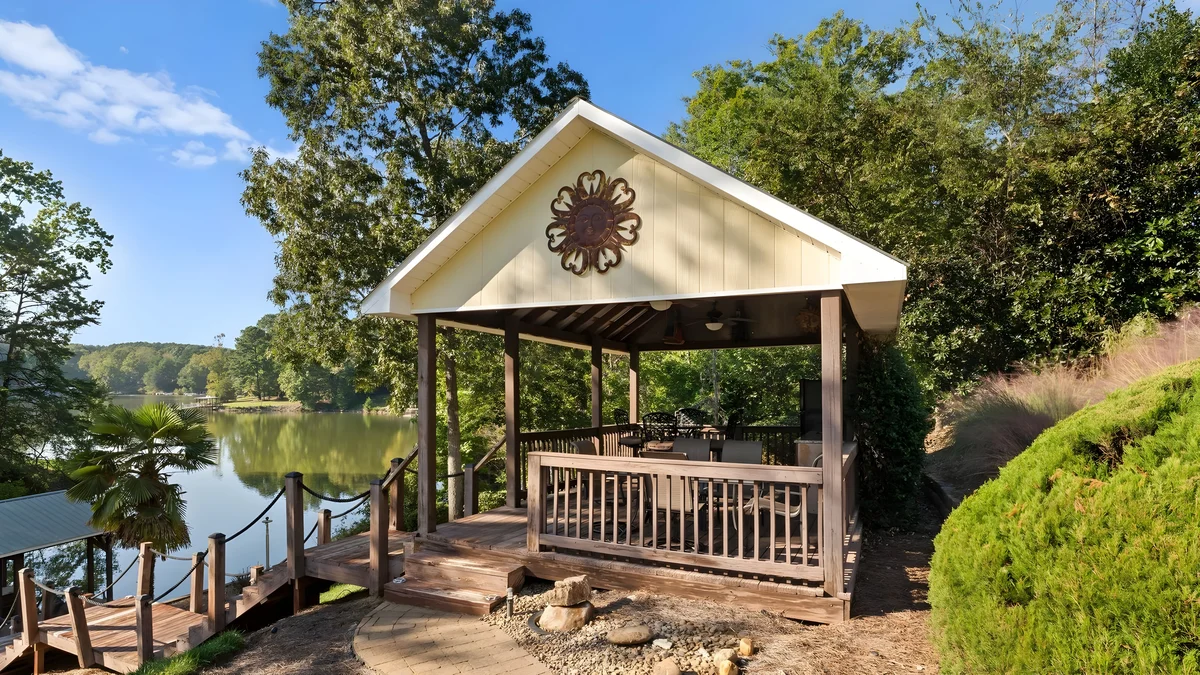 Wander Lake Norman Evergreen