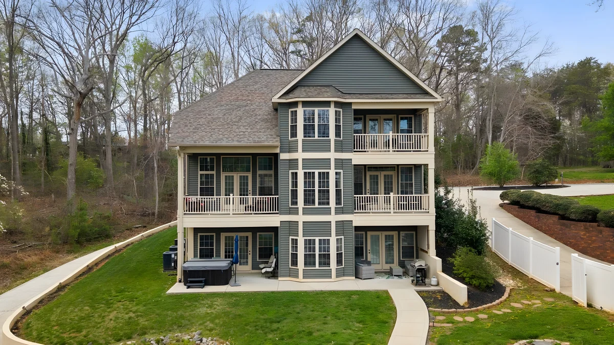 Wander Lake Norman Drift